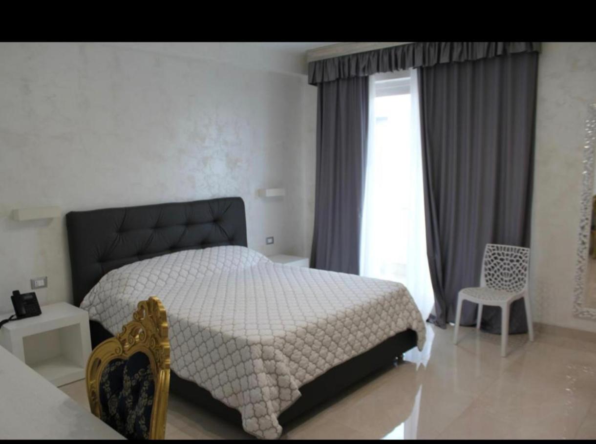 Hotel Paladini Porto Cesareo Kamer foto