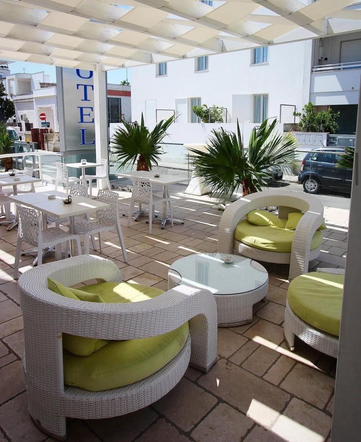 Hotel Paladini Porto Cesareo Buitenkant foto