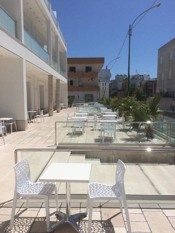 Hotel Paladini Porto Cesareo Buitenkant foto